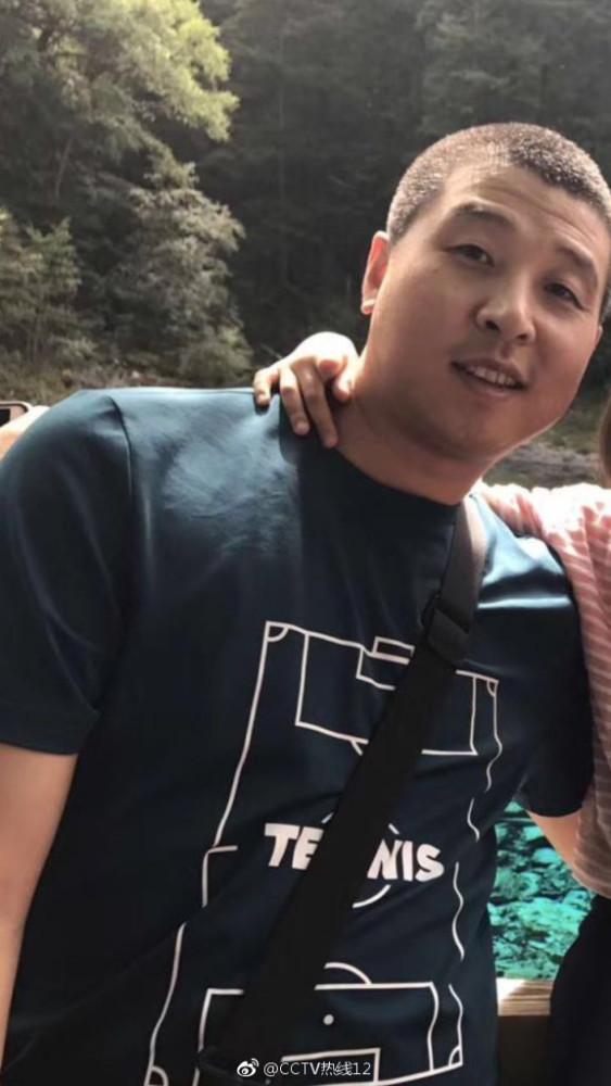 四川震后网友寻人 实习女大学生失联