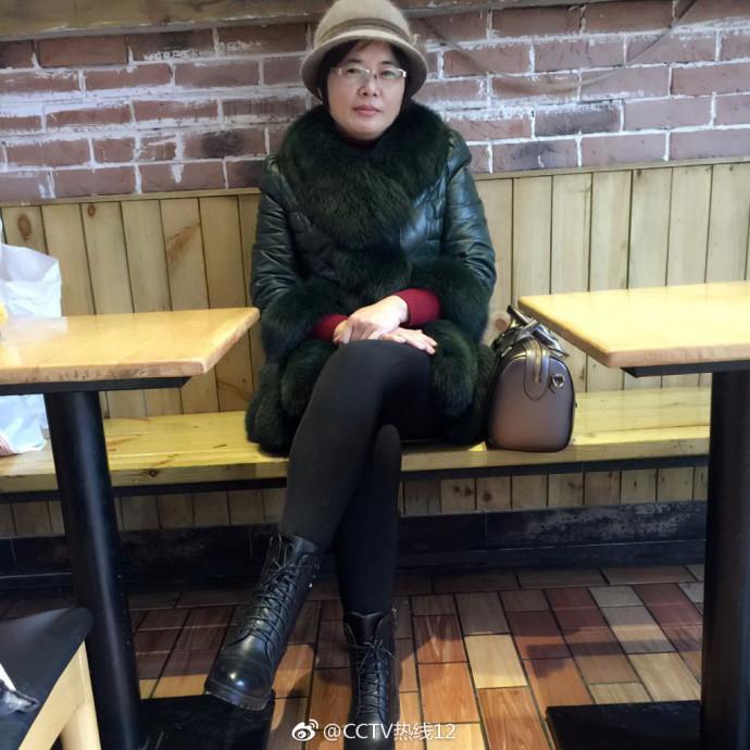 四川震后网友寻人 实习女大学生失联