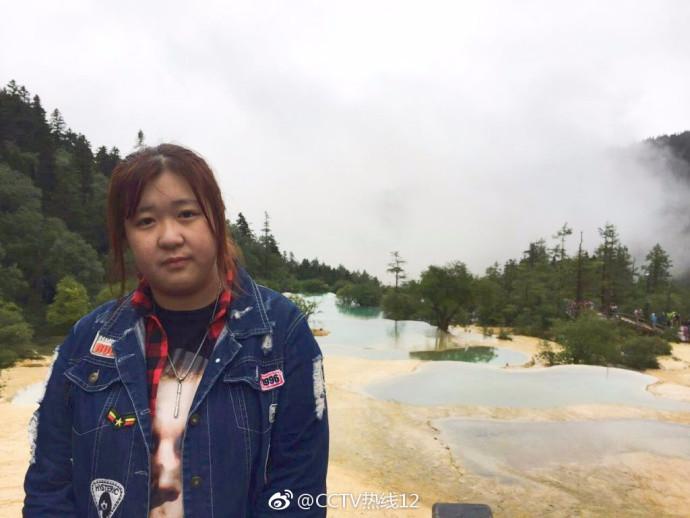 四川震后网友寻人 实习女大学生失联