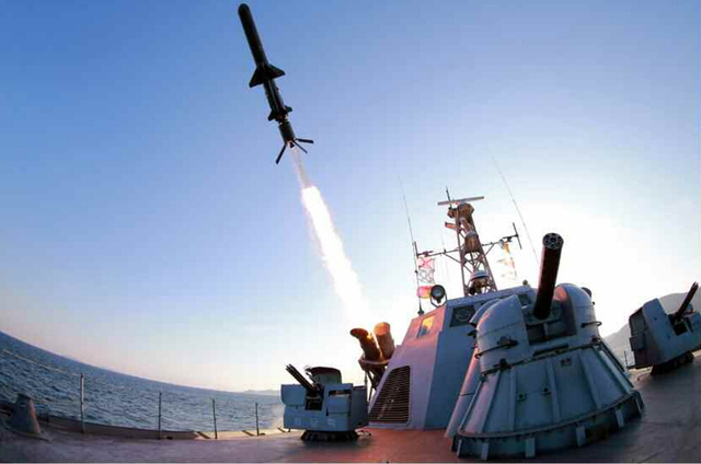 金正恩觀看新型反艦火箭發射試驗 要求研製智慧武器