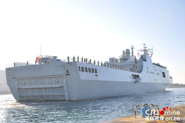 中国海军第十八批护航编队抵达土伦海军基地