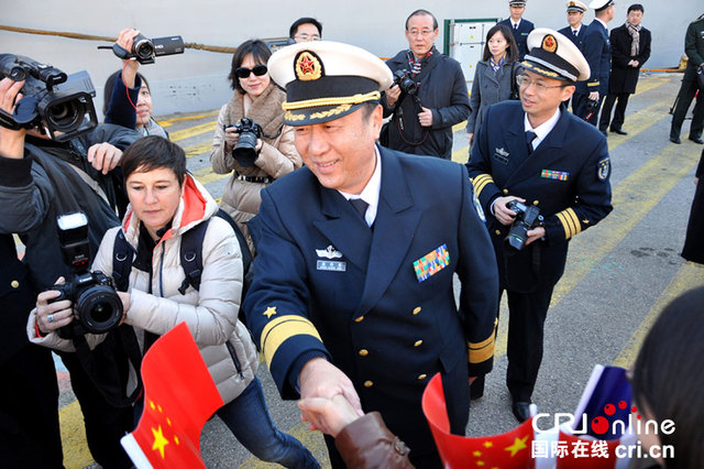 中国海军第十八批护航编队抵达土伦海军基地
