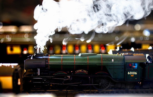火车模型重现英国铁路变迁史