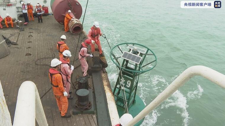 海南琼州海峡航标全部更换为北斗设备