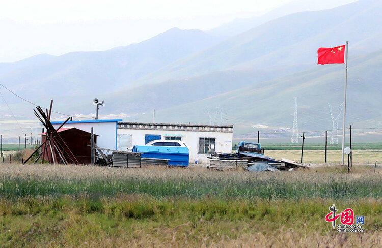 【民族团结党旗红】青海玛沁县探索“1+10+N”党建模式 激发民族团结内生动力