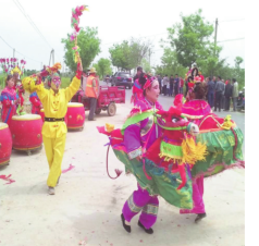 【地市 显示图在稿件最下方】富平盘龙：蝶变中的美丽乡村