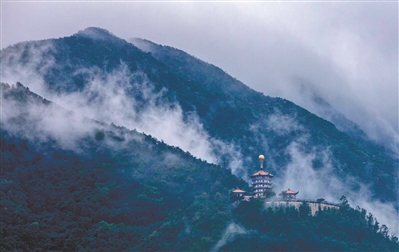 肇慶端州現“煙雨星湖”景觀