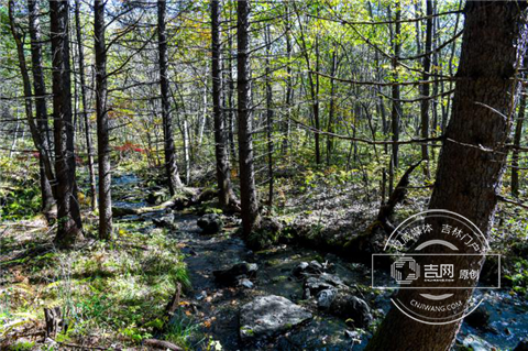 中国第一矿泉城 老百姓“喝出来”的幸福感