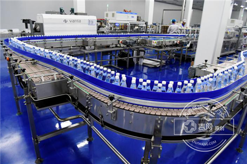 中国第一矿泉城 老百姓“喝出来”的幸福感