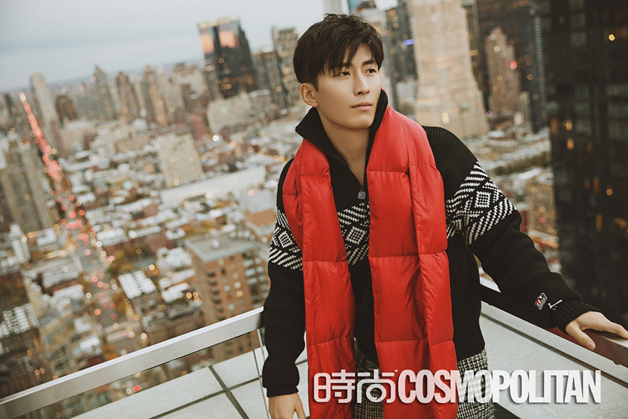 图片默认标题_fororder_窦骁眼神深邃