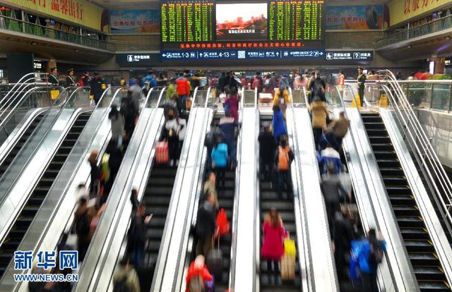 节前春运迎来峰值 当日旅客突破8000万人次