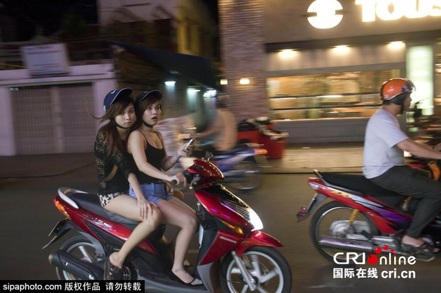 摩托车王国：越南人的日常生活