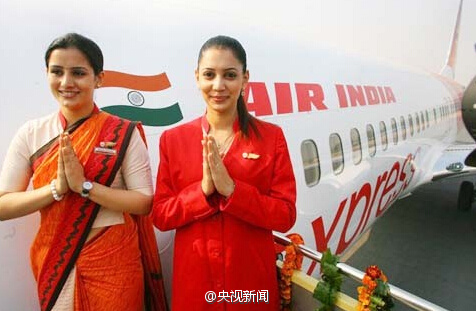 印度空姐青黄不接 58至60岁“空妈”被返聘上岗