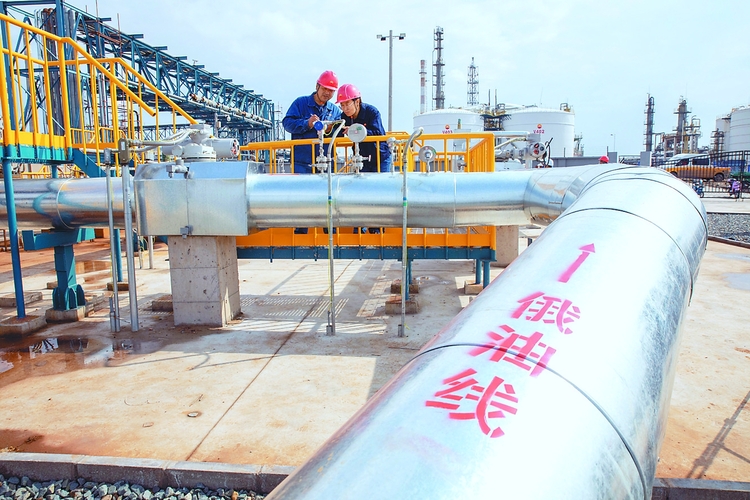 首批俄羅斯原油管輸進入大慶石化