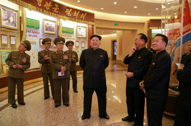 金正恩视察朝鲜战争纪念馆 称"祖国统一大战近在眼前"