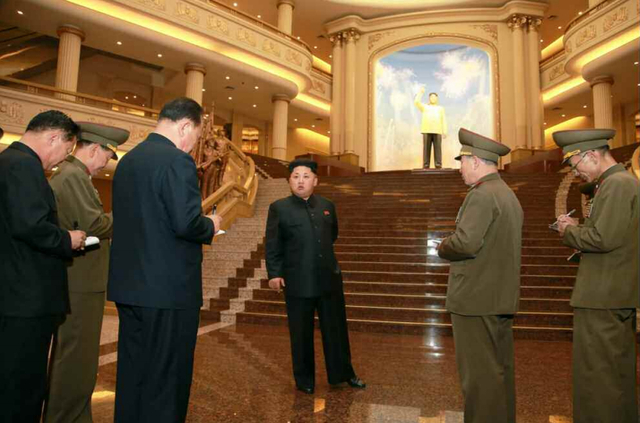 金正恩视察朝鲜战争纪念馆 称"祖国统一大战近在眼前"