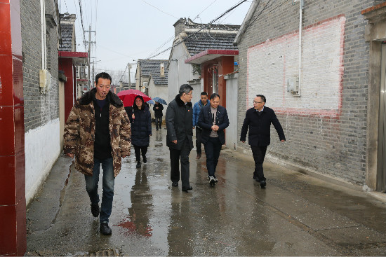 （供稿 公益列表 三吴大地泰州 移动版）泰州市兴化法院：暖暖爱心迎新春