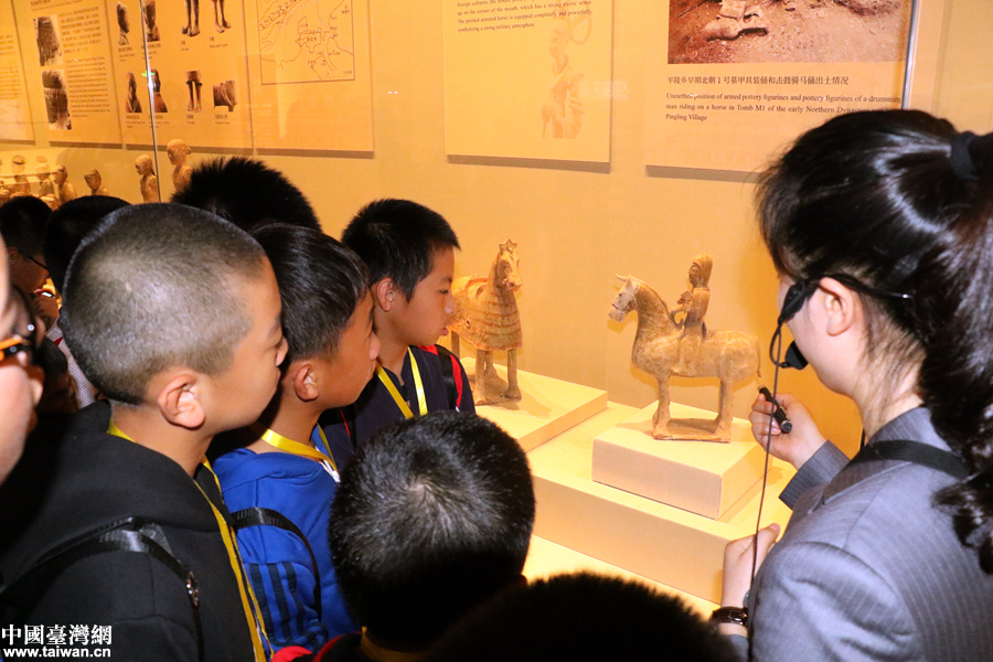 台湾棒球小子走进南山博物馆 领会历史人文感受深圳变革成就