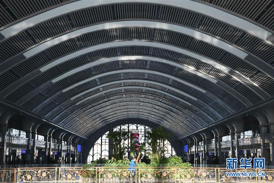 “八纵八横”最北“一横”枢纽高铁站——牡丹江新站竣工