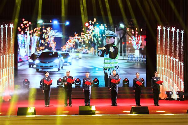 暖警心 聚警力 重庆渝北公安举行2020年迎新春慰问演出
