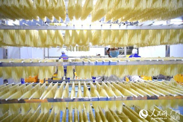 柳州螺螄粉1-8月出口量是去年全年的22.5倍