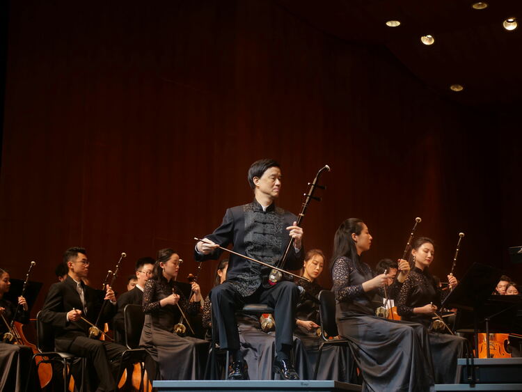 （B 文娛圖文 chinanews帶圖 移動版）蘇州民族管弦樂團“迎國慶·慶中秋”大型音樂會在常熟奏響