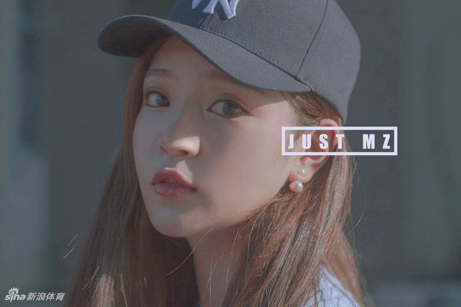 她是中国联赛最红啦啦队女郎! 她是中国联赛最红啦啦队女郎!