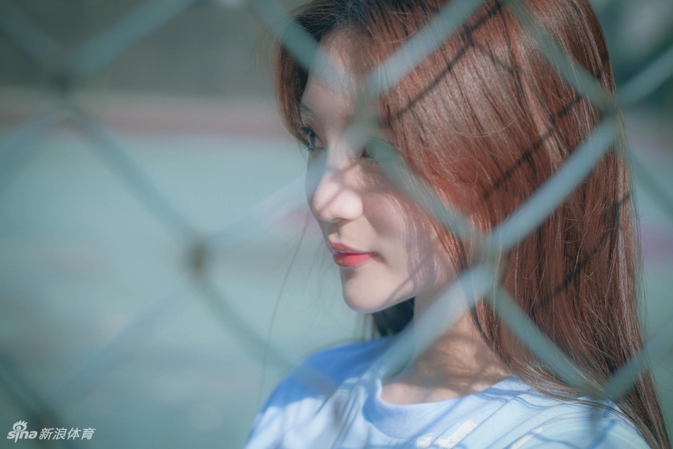 她是中国联赛最红啦啦队女郎! 她是中国联赛最红啦啦队女郎!