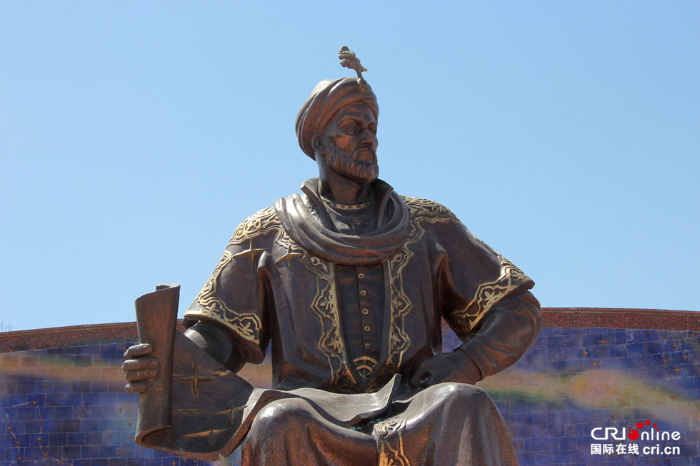 图片默认标题_fororder_00041-撒马尔罕历史上著名的统治者兀鲁伯的塑像-德国-Helmut Matt_副本