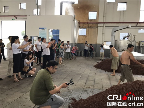 已过审【CRI专稿 列表】江小白走进年轻人的心 还要让中国高粱酒国际化