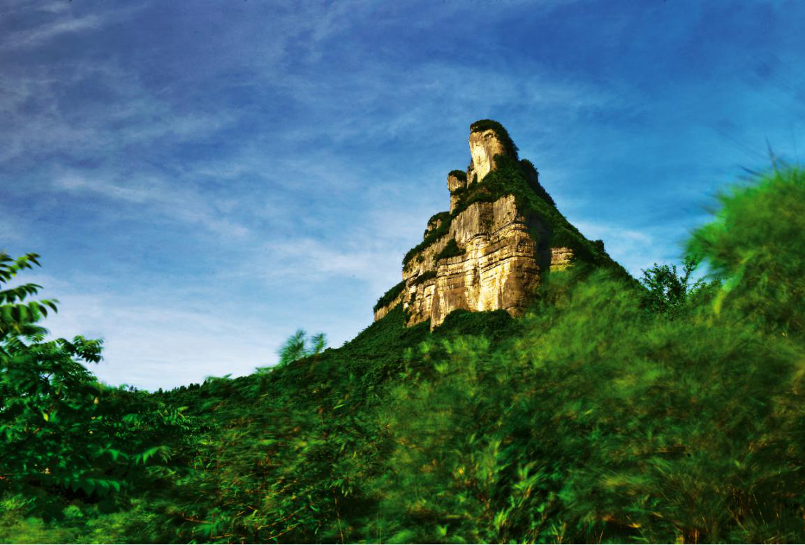 金佛山金佛山鹰嘴岩图片