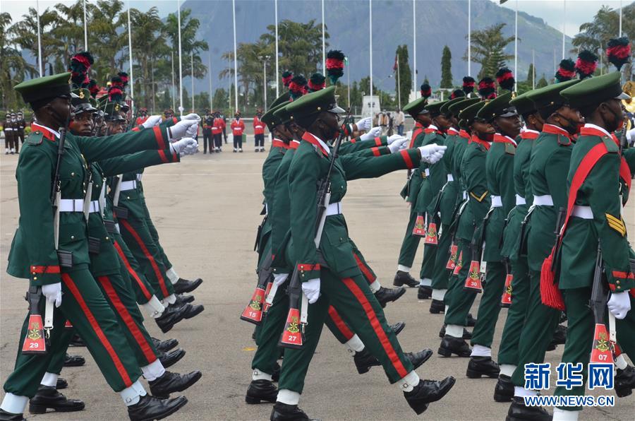 尼日利亚举行阅兵庆祝独立日