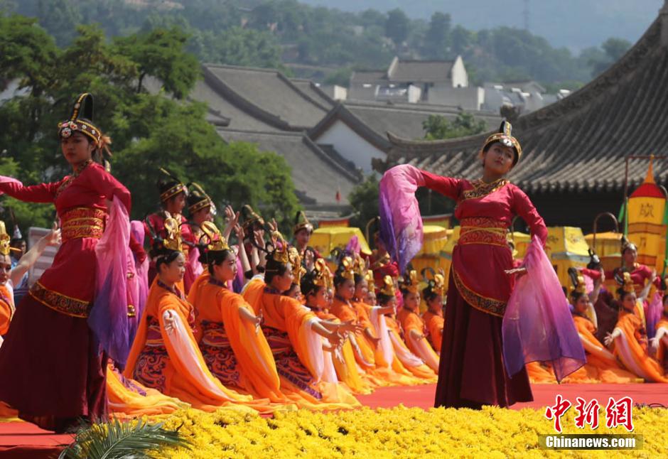 圖為樂舞告祭。劉玉桃 攝