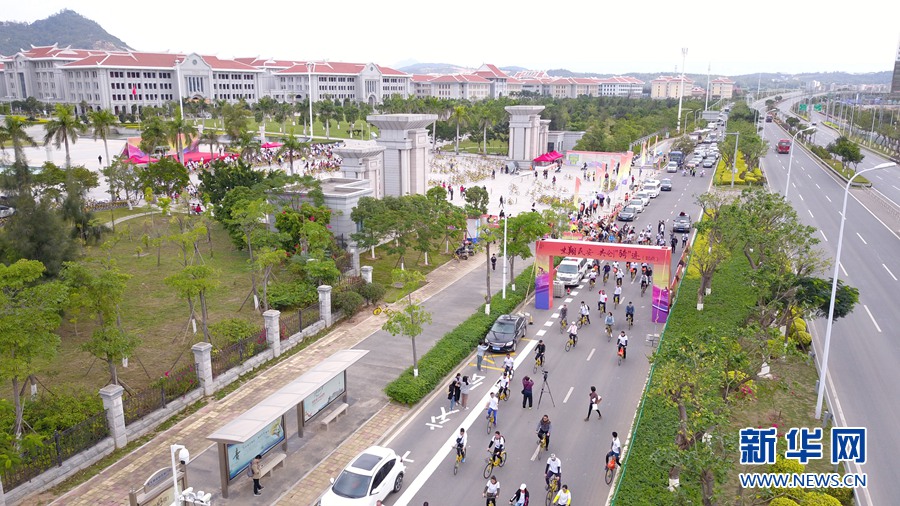 厦门翔安：千人骑行共赏新城变化
