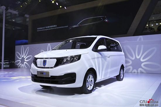 [供稿][资讯]领坤EV亮相广州车展 华晨雷诺开启新能源定制化新时代