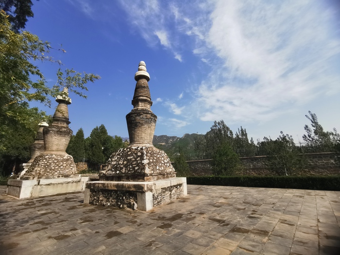 운거사 石經, 팔만대장경과 쌍벽을 이루다_fororder_三公塔