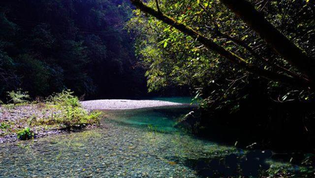 湖北鶴峰牛洞口秘境成旅遊新網紅