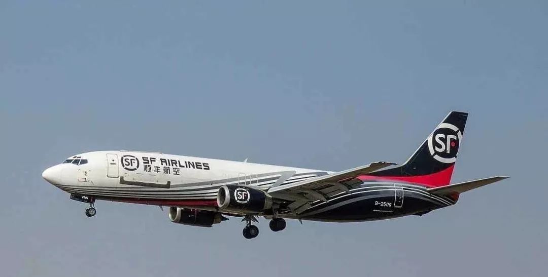 顺丰速运1月30日上午11时许,阿里巴巴全球采购的首批n95口罩等医疗