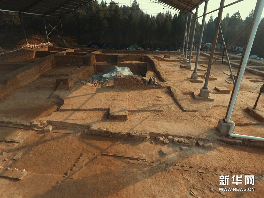 龙门石窟考古发现唐代塔基 初步推测为印度高僧墓塔