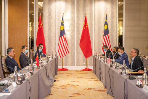 Perdana Menteri Malaysia Terima Kunjungan Wang Yi_fororder_ma6