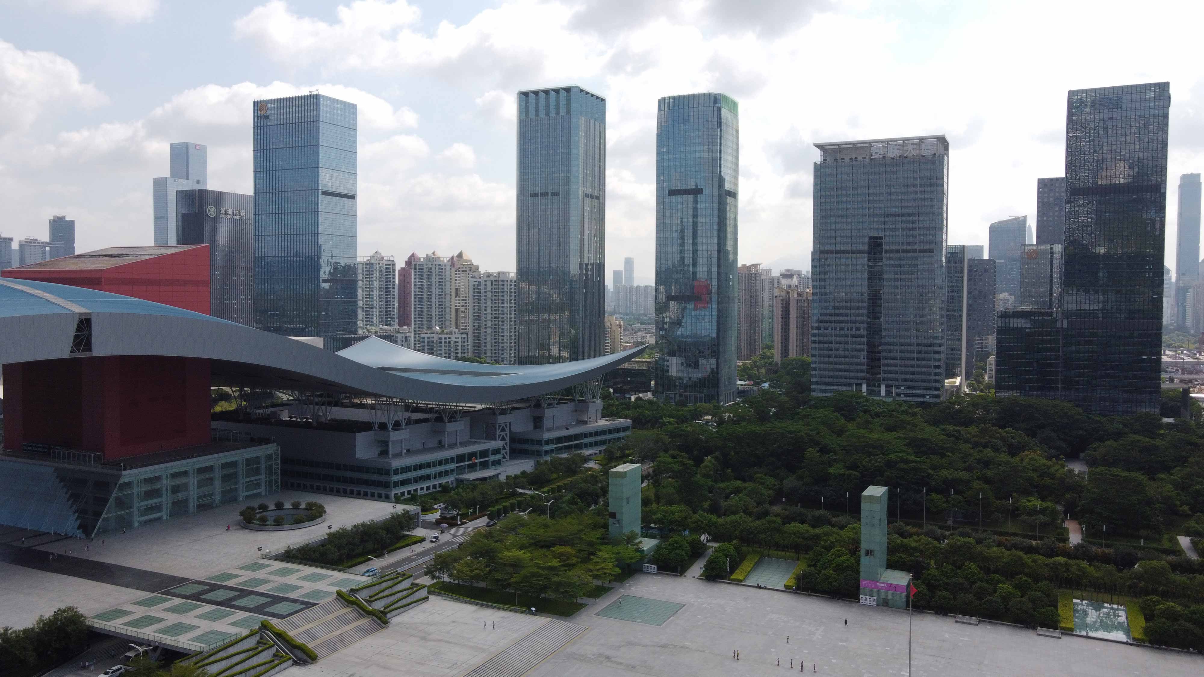 【经济特区40年@治理现代化】改革开放不停步！成为基因植根血脉和记忆中