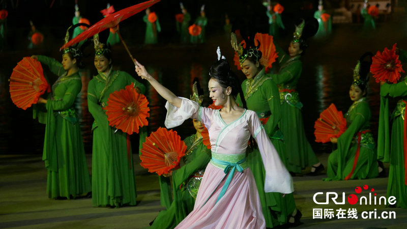 【A】中國開封第38屆菊花文化節開幕式晚會精彩上演