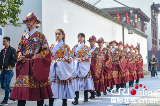 （供稿 社會廣角列表 三吳大地南京 移動版）南京熙南裏歷史文化休閒街區舉行品牌發佈會