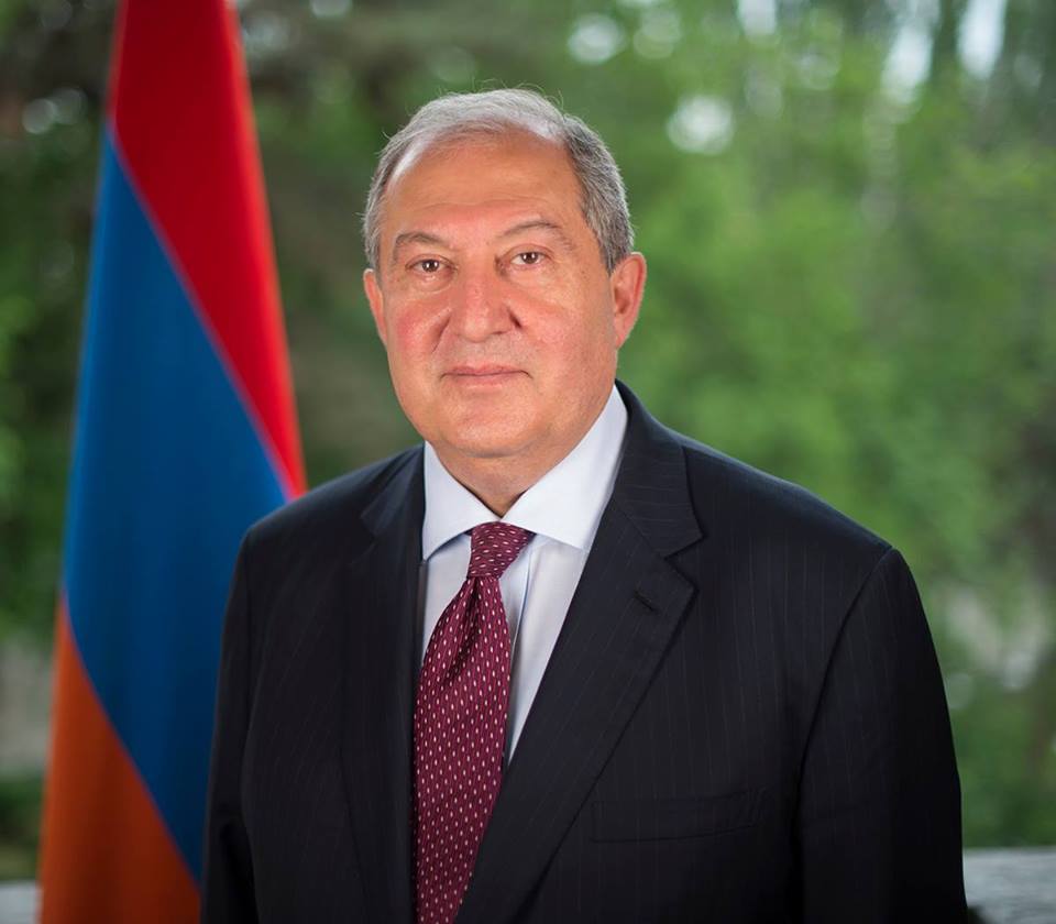 亚美尼亚总统图片
