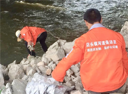 陕西黄陵：建立河道清洁和贫困户脱贫双赢机制 守护“青山绿水”