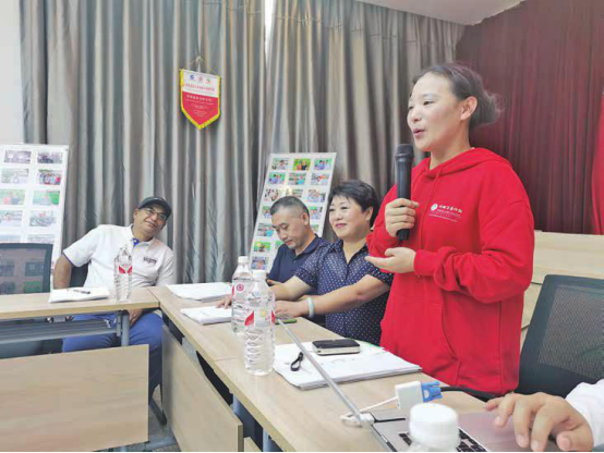 唤醒沉睡的大山——中国建设银行支持安康定点帮扶工作纪实_fororder_唤醒沉睡的大山——中国建设银行支持安康定点帮扶工作纪实135