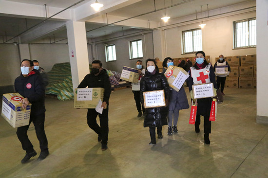 瀋陽市僑聯首批募捐醫用物資移交至定點醫院