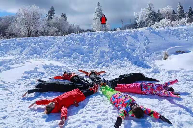 吉林安圖老嶺雪鄉起歡聲