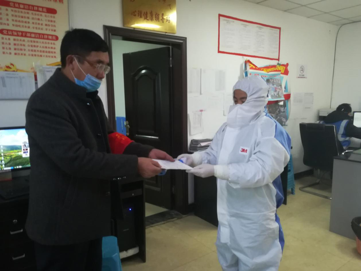 （社会）都匀：群防群控，社区、村居打响疫情阻击战！