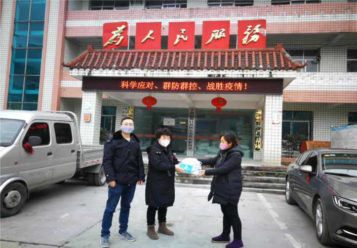 （社会）都匀：群防群控，社区、村居打响疫情阻击战！